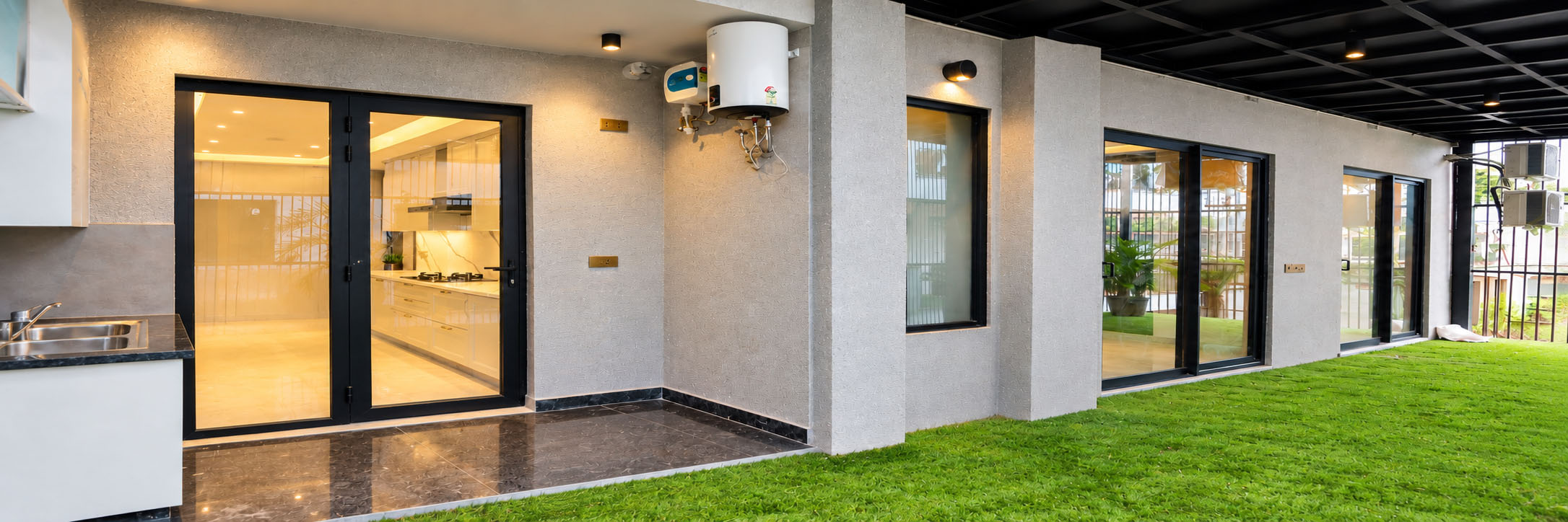 FRAMEVIEW Casement Doors